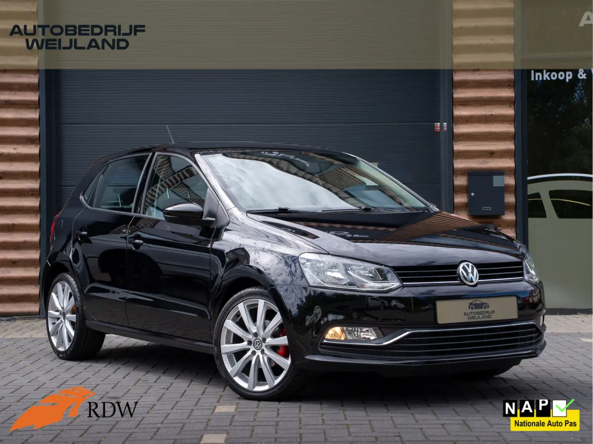 1.2 TSI Comfortline Business R AUTOMAAT I 2de eig. I R-line I Navi I Carplay I PDC I Cruise I NL-auto I 17" I Trekhaak I