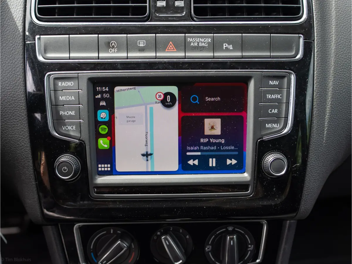1.2 TSI Comfortline Business R AUTOMAAT I 2de eig. I R-line I Navi I Carplay I PDC I Cruise I NL-auto I 17" I Trekhaak I