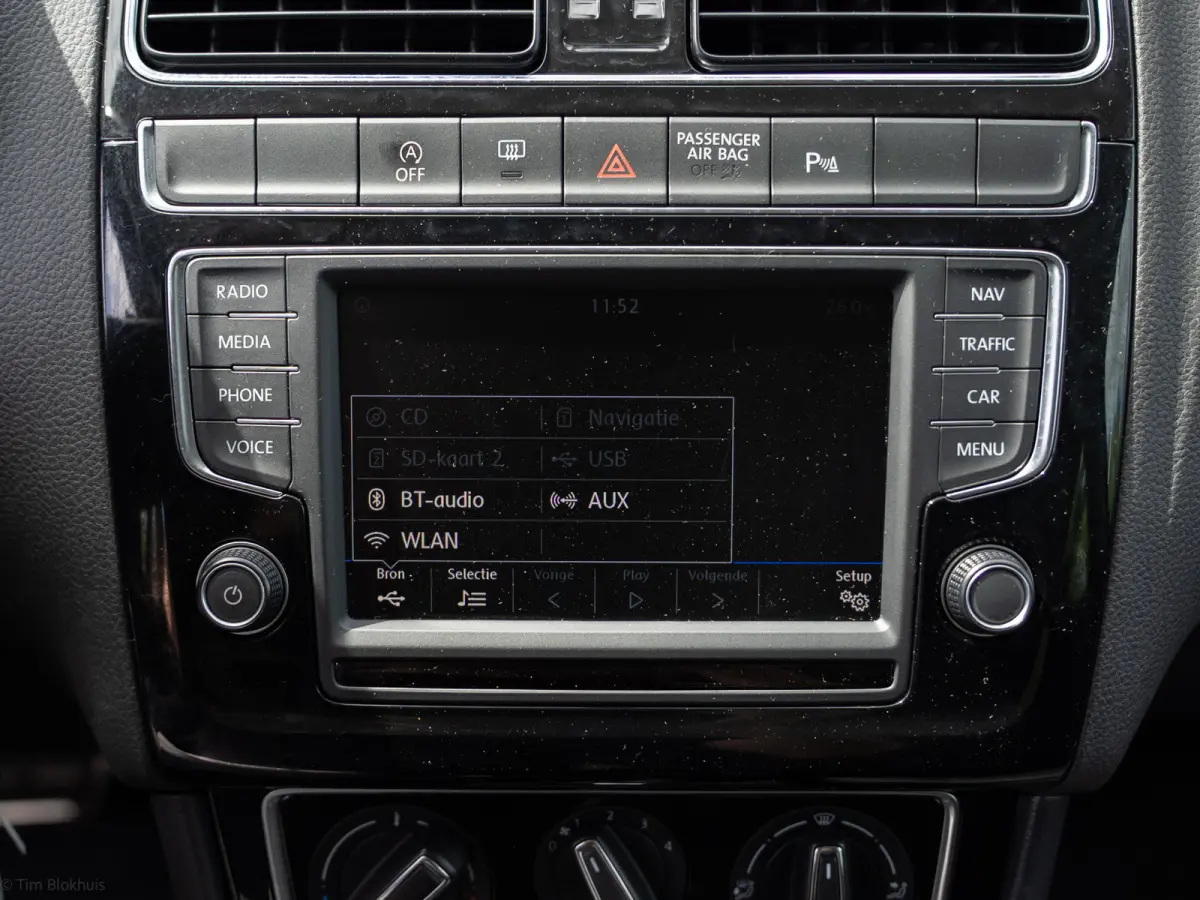 1.2 TSI Comfortline Business R AUTOMAAT I 2de eig. I R-line I Navi I Carplay I PDC I Cruise I NL-auto I 17" I Trekhaak I