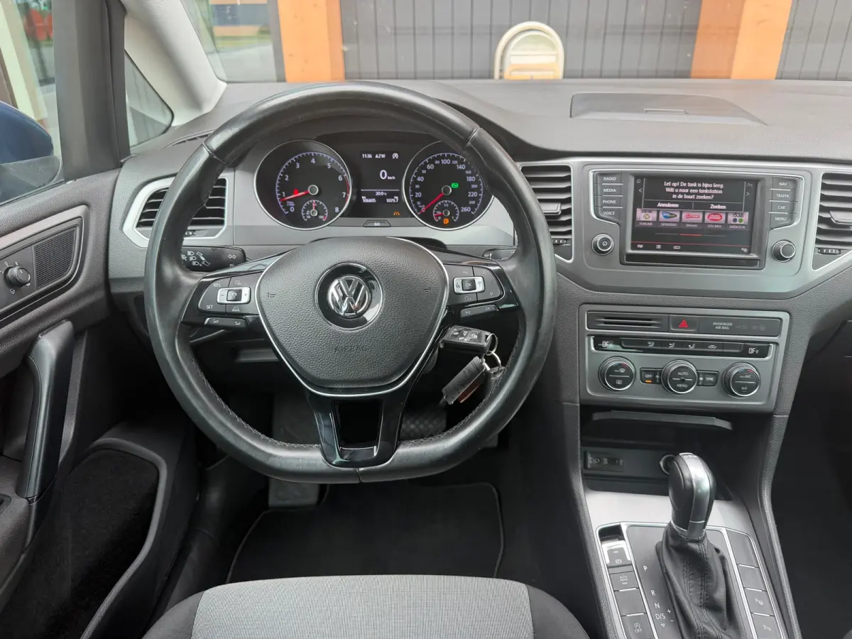 1.4 TSI Business Edition Automaat - Pacific Blue - Adaptive Cruise/Clima - Dealeronderhouden