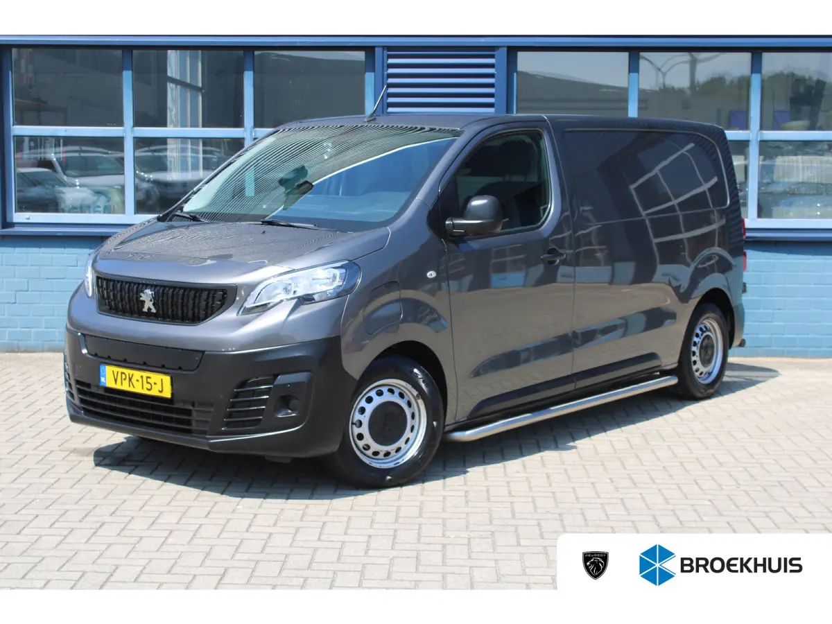 75 kWh | CAMERA | BETIMMERING | SIDE + BACK BARS | APPLE CARPLAY/ANDROID AUTO |