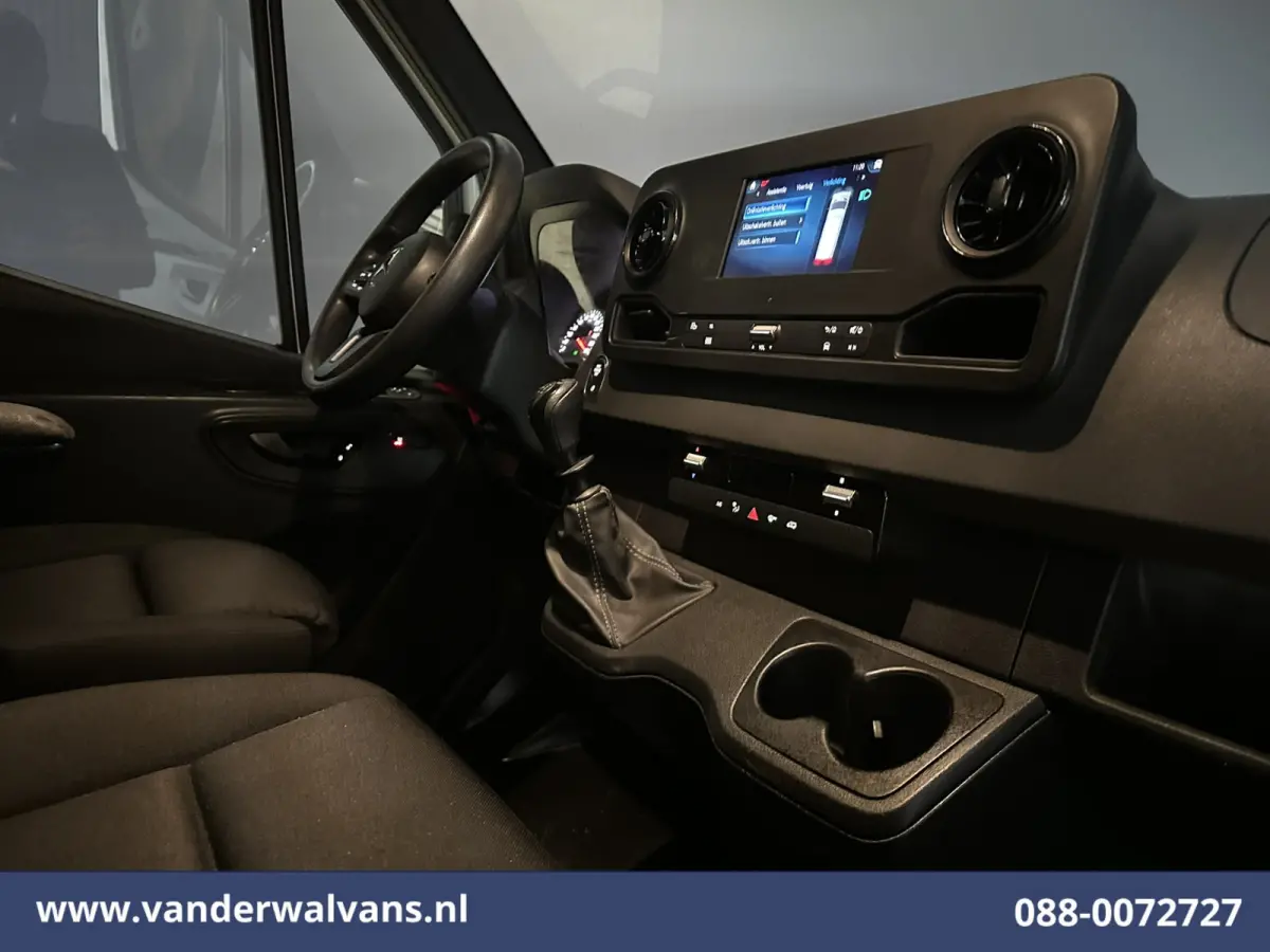 317 CDI 170pk L3H2 Euro6 Airco | Camera | Apple Carplay | Cruisecontrol Android Auto, Stoelverwarming, 270gr. Achterdeuren, Parkeersensoren, Bijrijdersbank