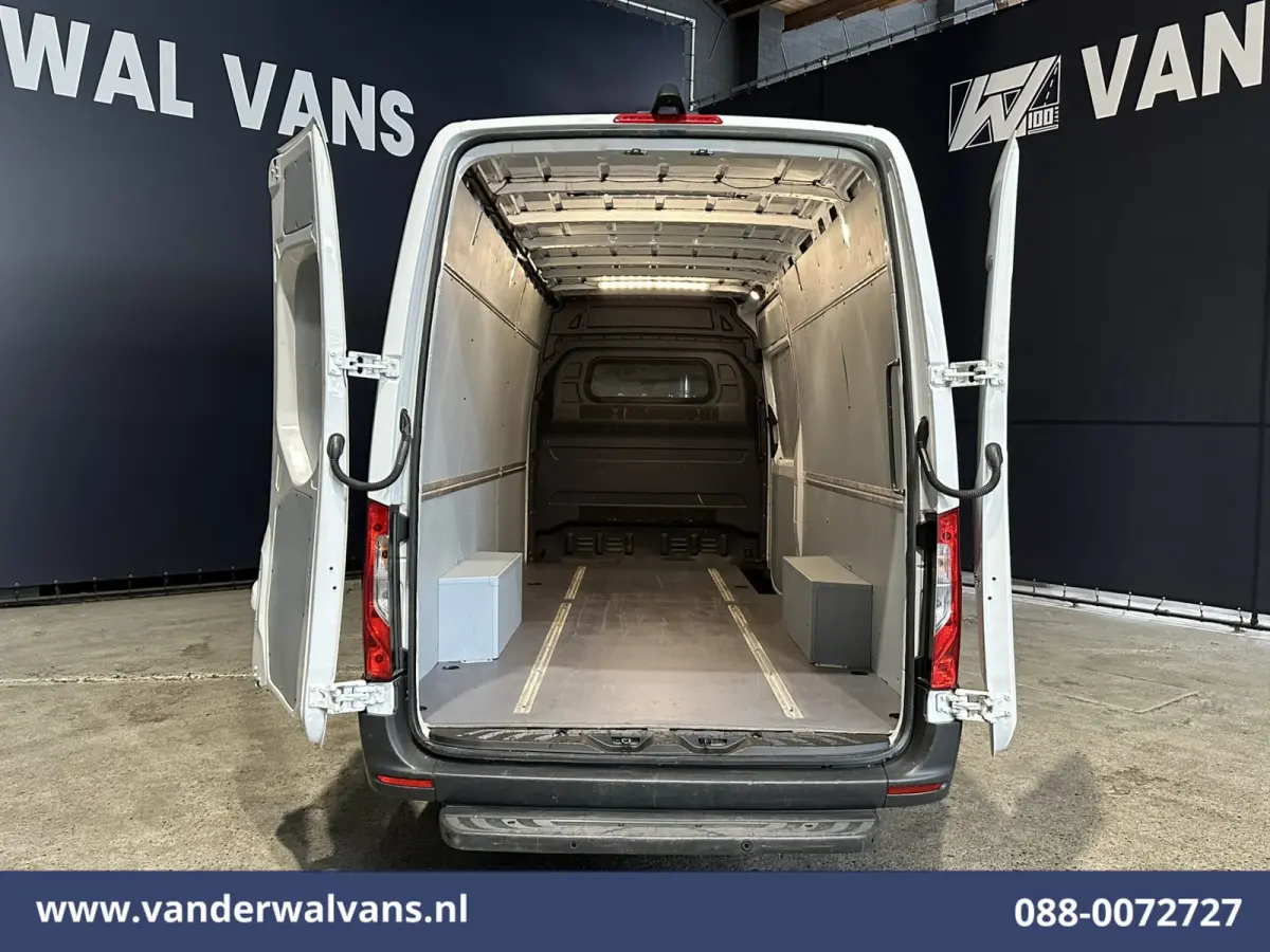 317 CDI 170pk L3H2 Euro6 Airco | Camera | Apple Carplay | Cruisecontrol Android Auto, Stoelverwarming, 270gr. Achterdeuren, Parkeersensoren, Bijrijdersbank