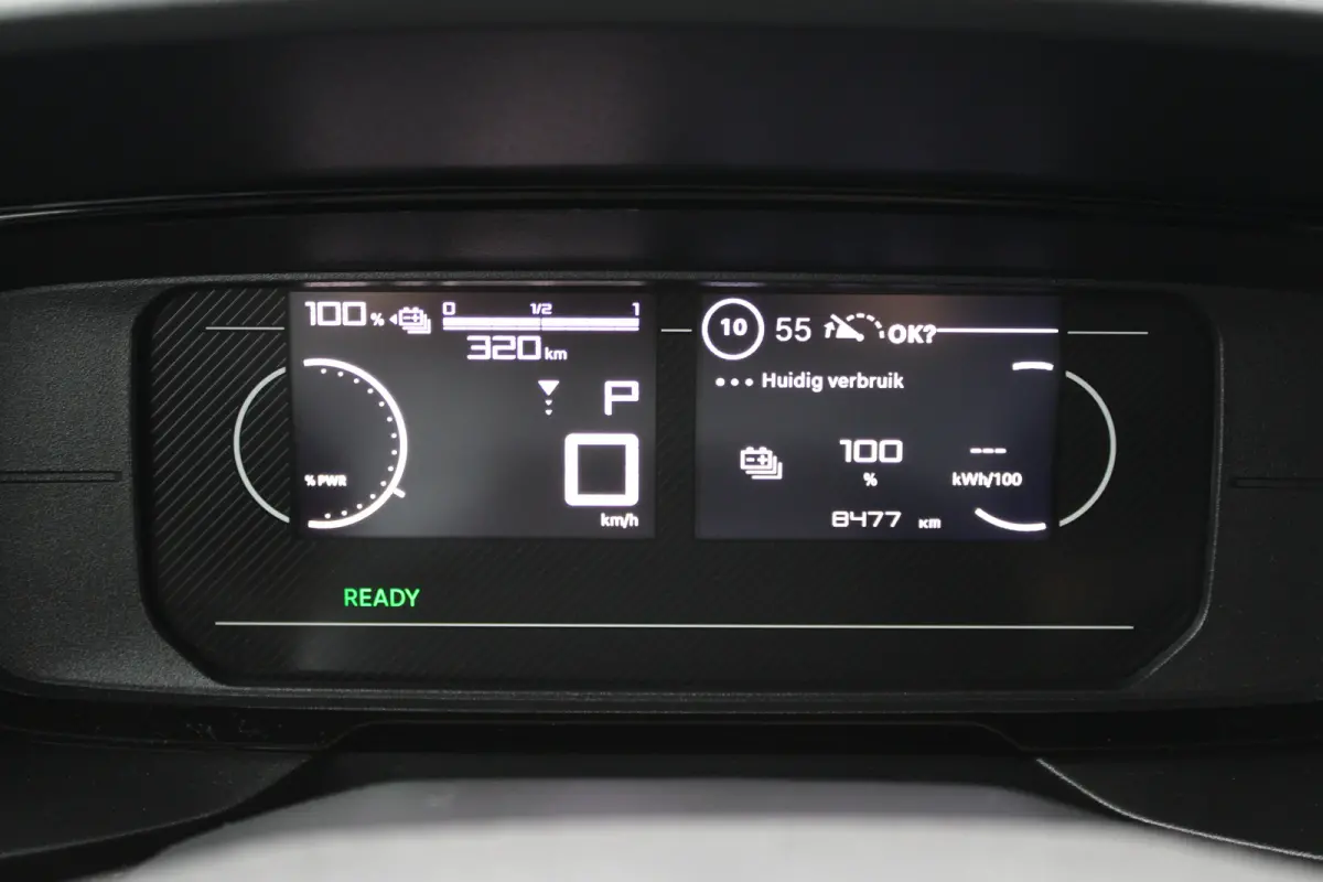 50kWh 136 PK | 8 JAAR GARANTIE | CAMERA | BETIMMERING | APPLE CARPLAY/ANDROID AUTO |
