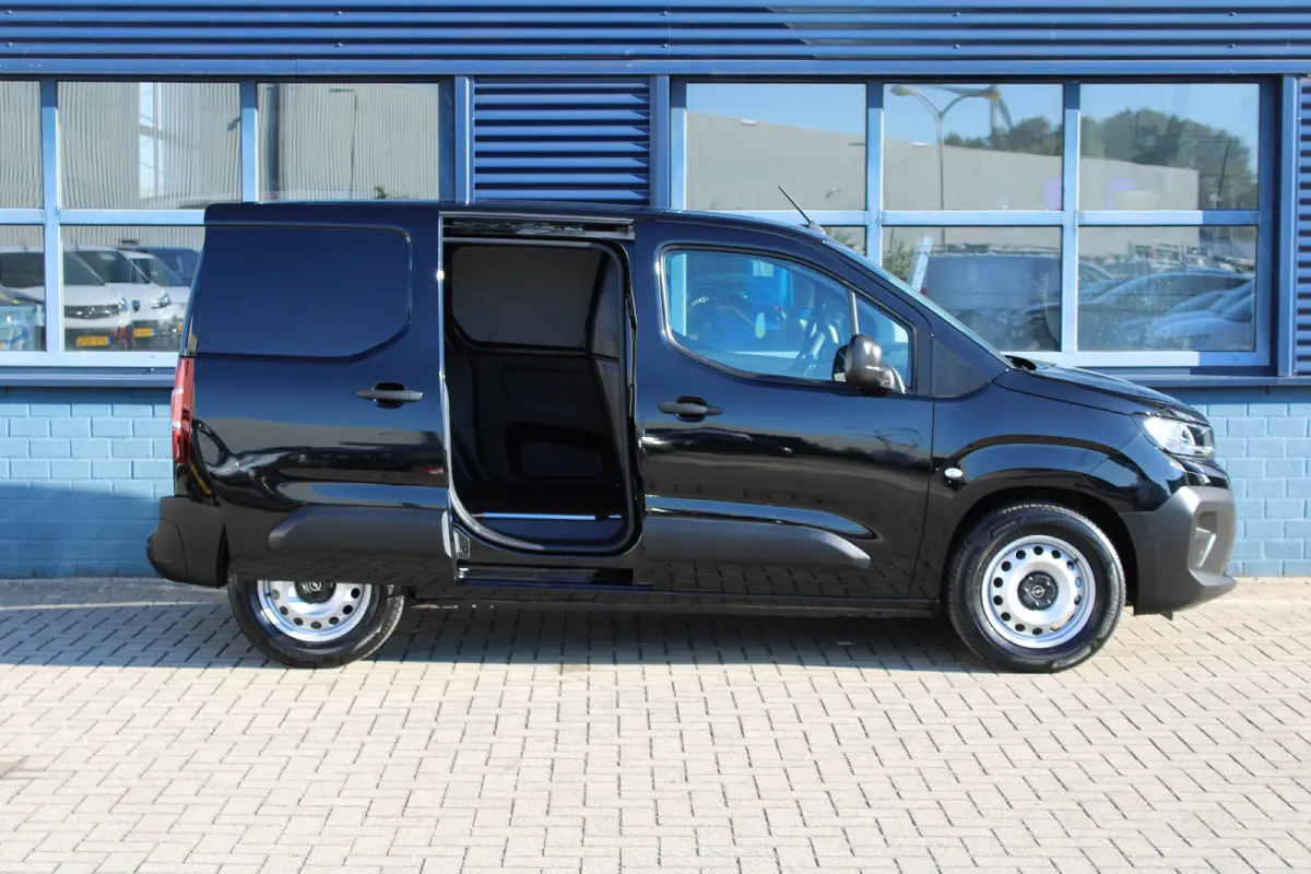50kWh 136 PK | 8 JAAR GARANTIE | CAMERA | BETIMMERING | APPLE CARPLAY/ANDROID AUTO |