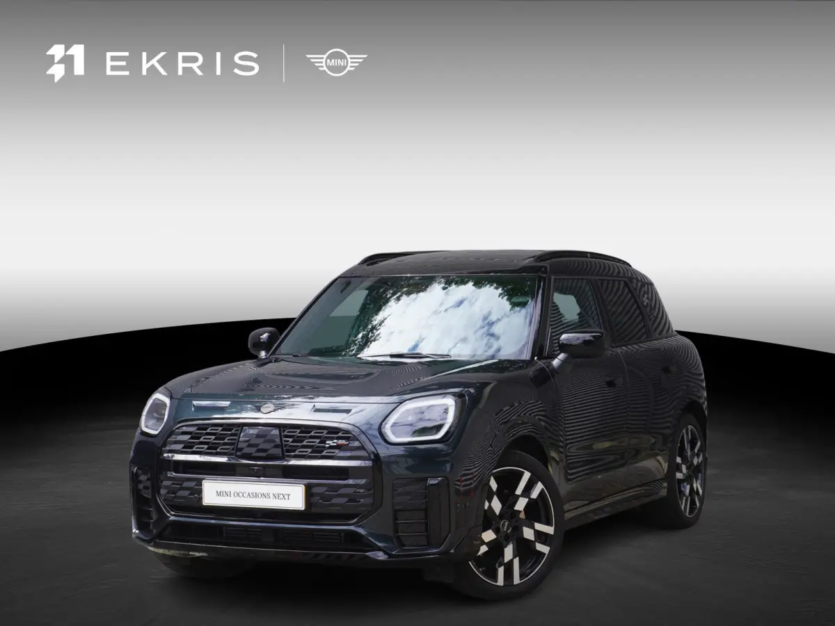C | John Cooper Works Uitvoering | Pakket XL | Trekhaak met elektrisch wegklapbare kogel | Glazen panoramadak | Driving Assistant Professional