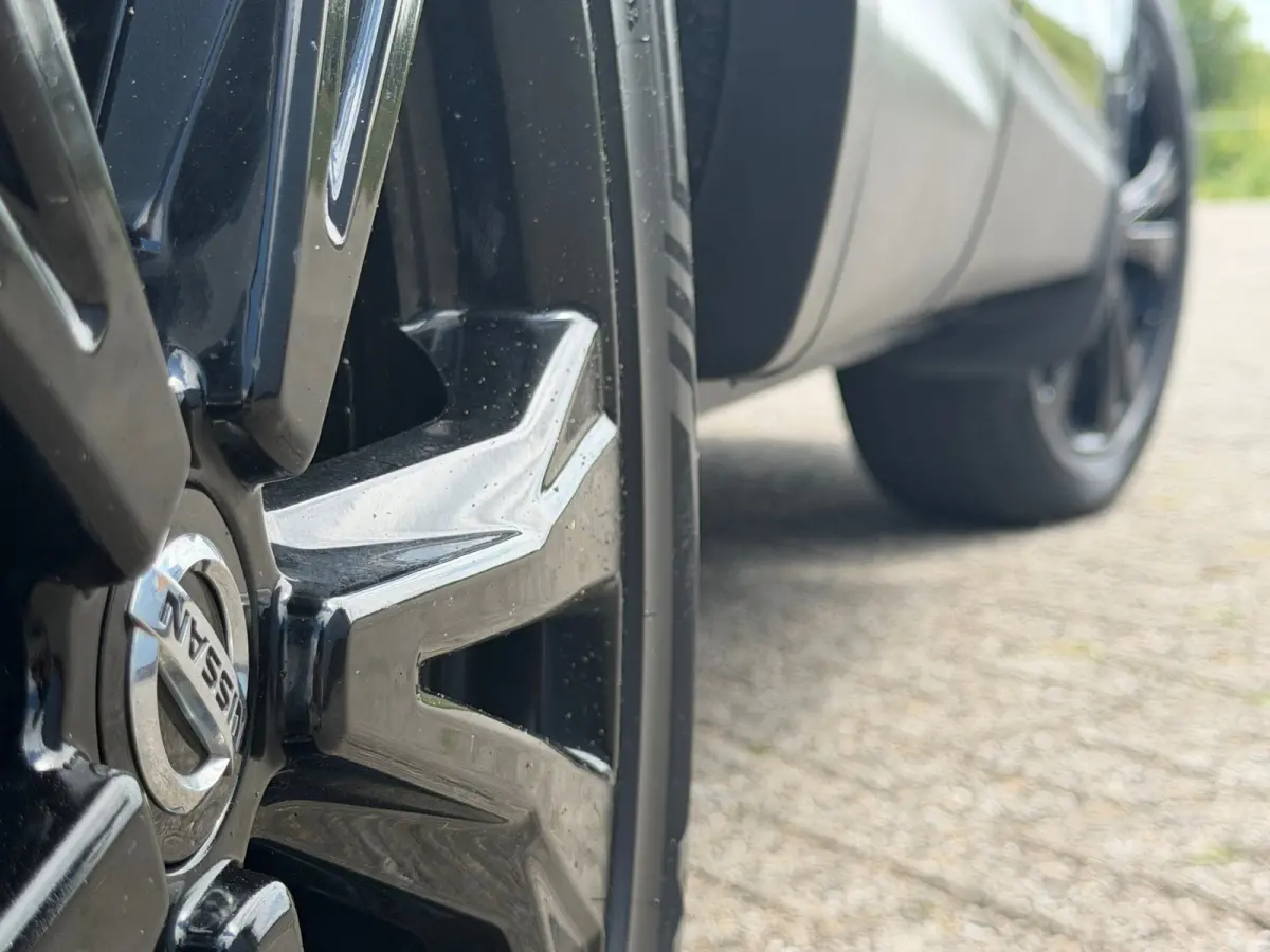 1.3 DIG-T Business Edition Automaat - Black Pearl - Nieuwstaat