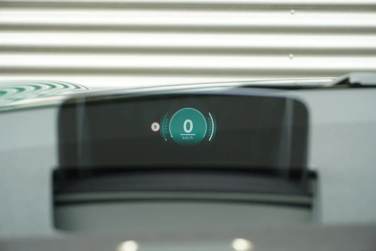 E | John Cooper Works Uitvoering | Pakket L | Glazen panoramadak | HIFI System Harman Kardon | MINI Head-Up Display