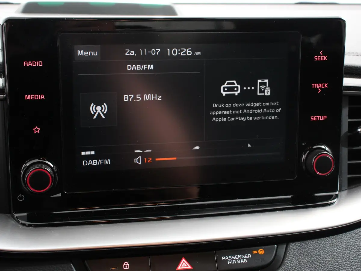 1.6 GDI PHEV DynamicLine Automaat Climate control Keyless Cruise control LED Parkeersensoren achter Camera Stuur verwarming Stoel verwarming Apple Carplay/ Andriod Auto