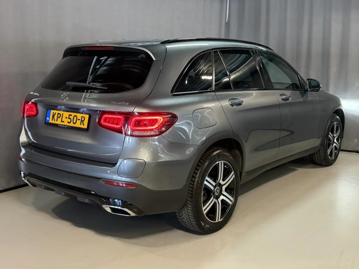 4MATIC 19"/Leder + memory l+r/Matrix LED/Dodehoek/Adaptieve cruise/360 camera/Stoelverwarming