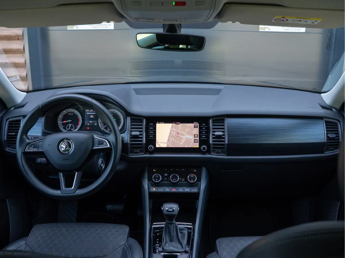 1.5 TSI Business Edition 7p. NIEUWSTAAT I 1ste eig. I 7 persoons I 1800kg I 150PK I Camera I Leer I 18" I Carplay I BTW-auto I