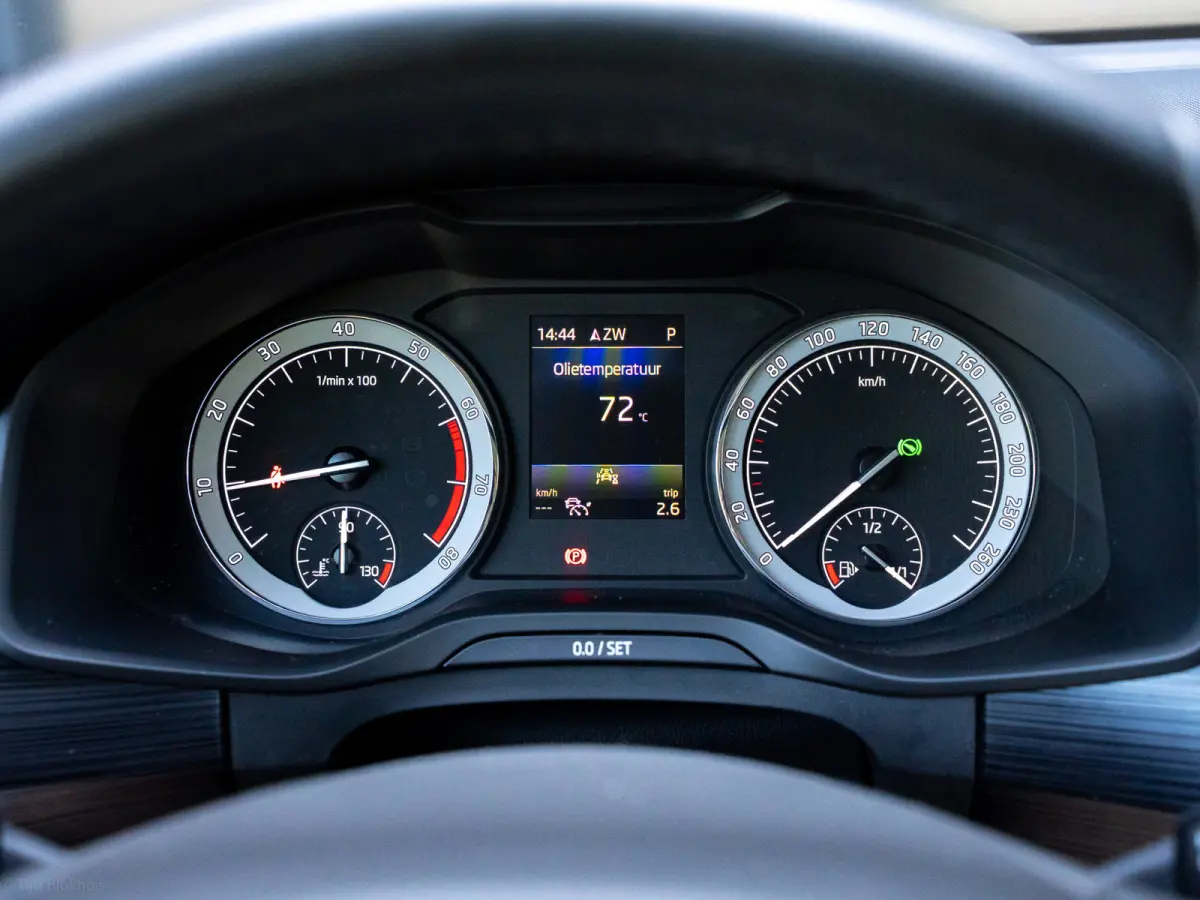 1.5 TSI Business Edition 7p. NIEUWSTAAT I 1ste eig. I 7 persoons I 1800kg I 150PK I Camera I Leer I 18" I Carplay I BTW-auto I