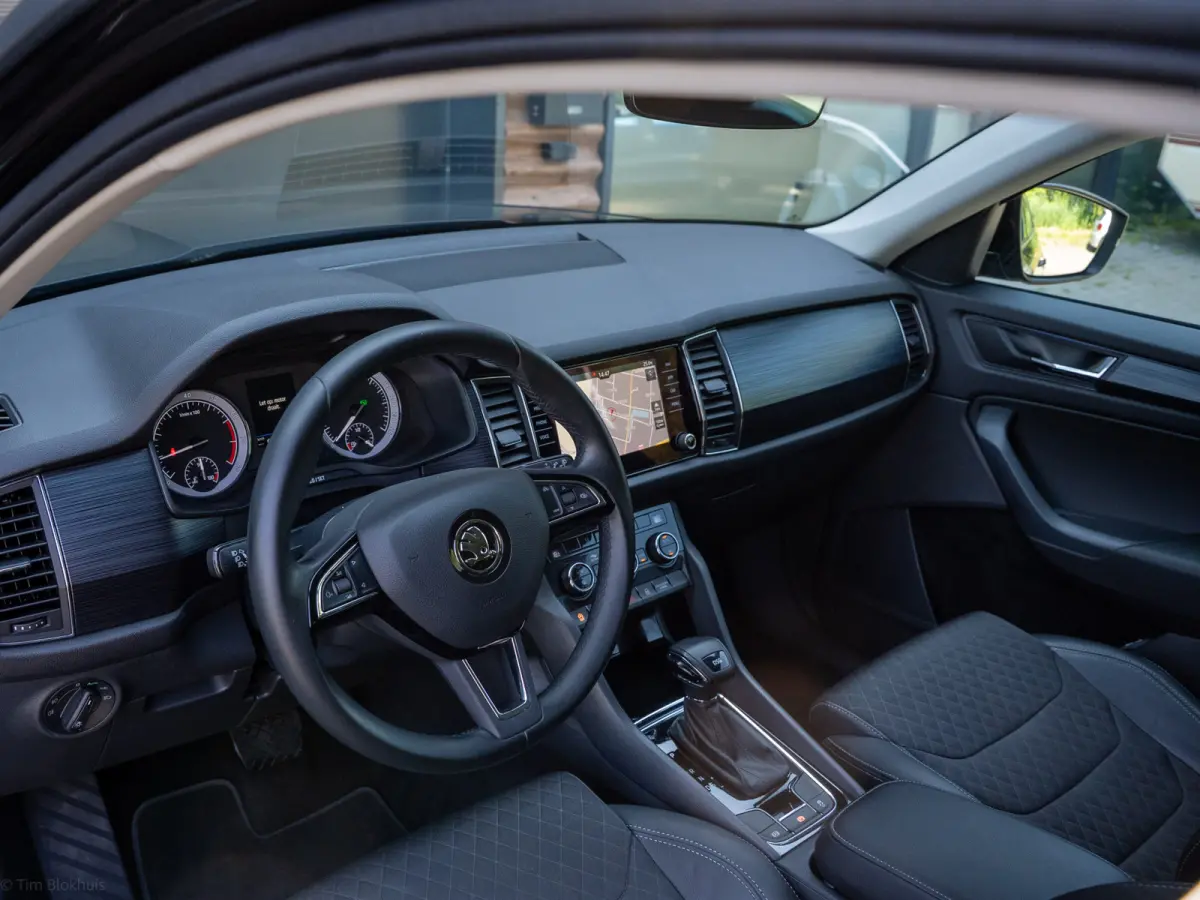 1.5 TSI Business Edition 7p. NIEUWSTAAT I 1ste eig. I 7 persoons I 1800kg I 150PK I Camera I Leer I 18" I Carplay I BTW-auto I