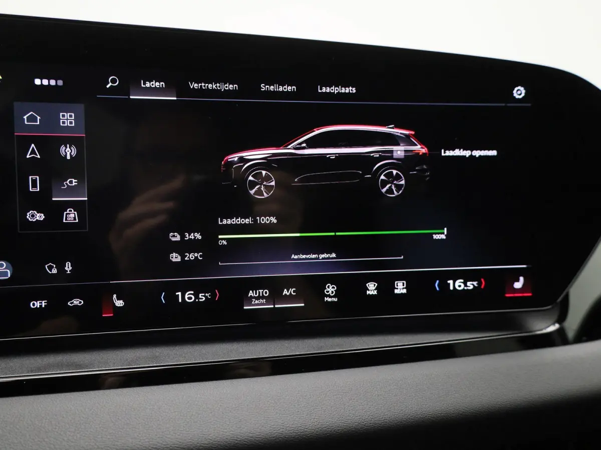 edition 83 kWh 251 PK | Adaptive cruise control | Dodehoekdetectie | Climate control | Stoelverwarming voor & achter | Stuurverwarming | 360 graden camera | Carbon pakket | Privacy glas | Wa
