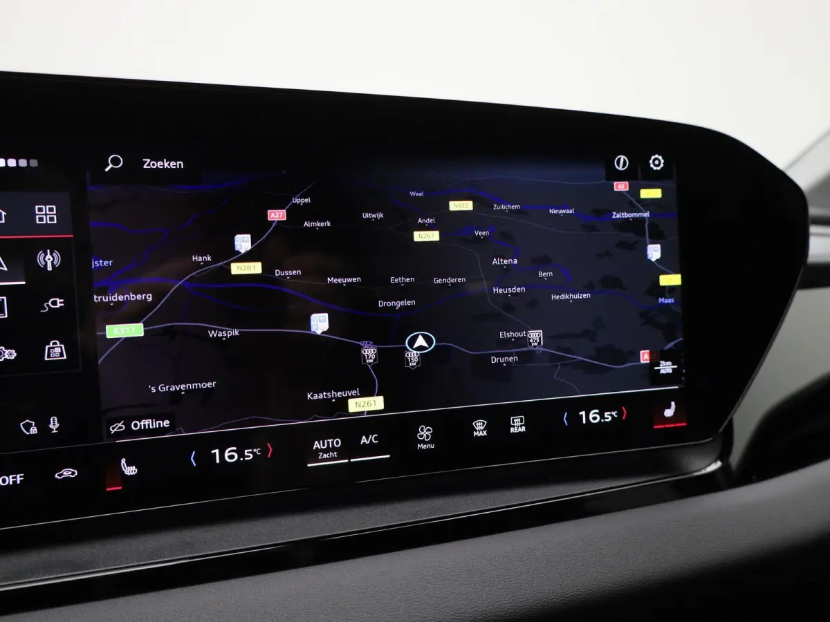 edition 83 kWh 251 PK | Adaptive cruise control | Dodehoekdetectie | Climate control | Stoelverwarming voor & achter | Stuurverwarming | 360 graden camera | Carbon pakket | Privacy glas | Wa