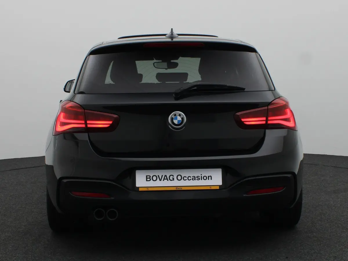 5-deurs 120i High Executive | Edition M Sport Shadow | Achteruitrijcamera | Schuifdak | Navigatie Professional | 18''
