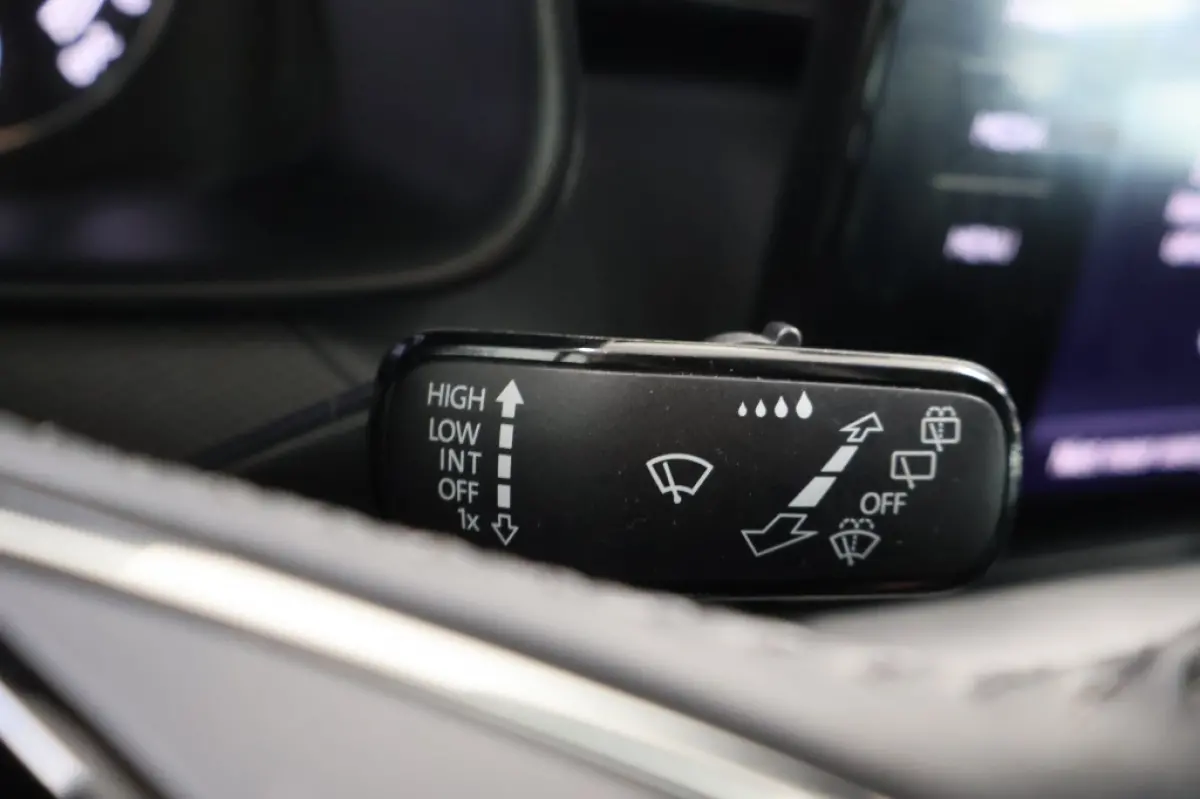 1.0 TSI Ambition | LMV | LED
