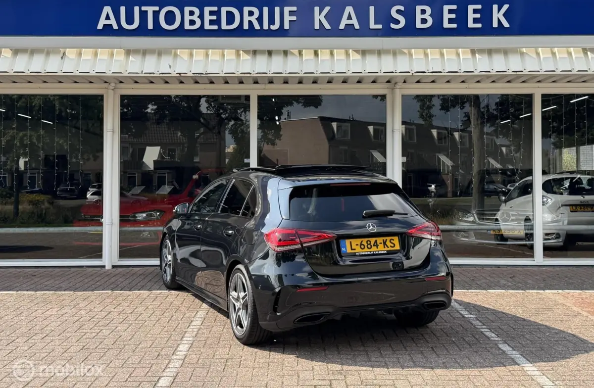 180 Premium Plus AMG|Sfeer|Pano|Memory|