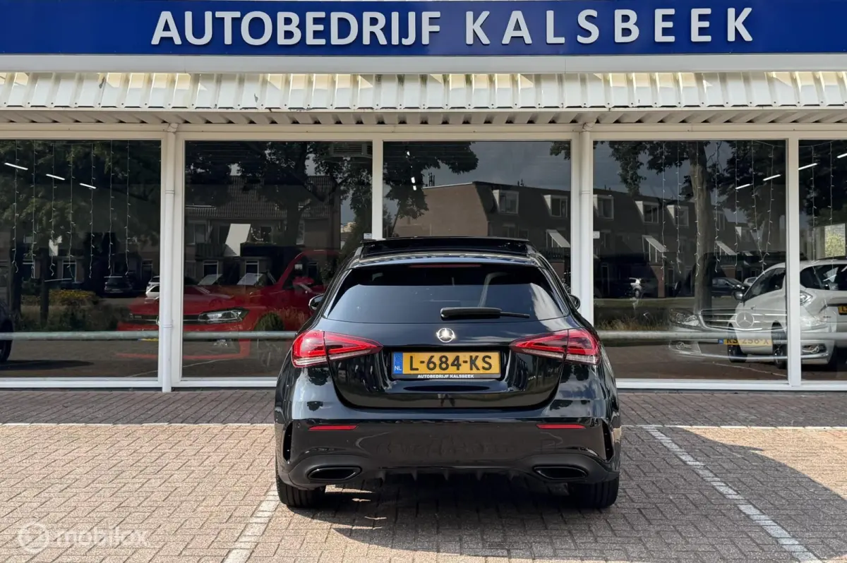 180 Premium Plus AMG|Sfeer|Pano|Memory|