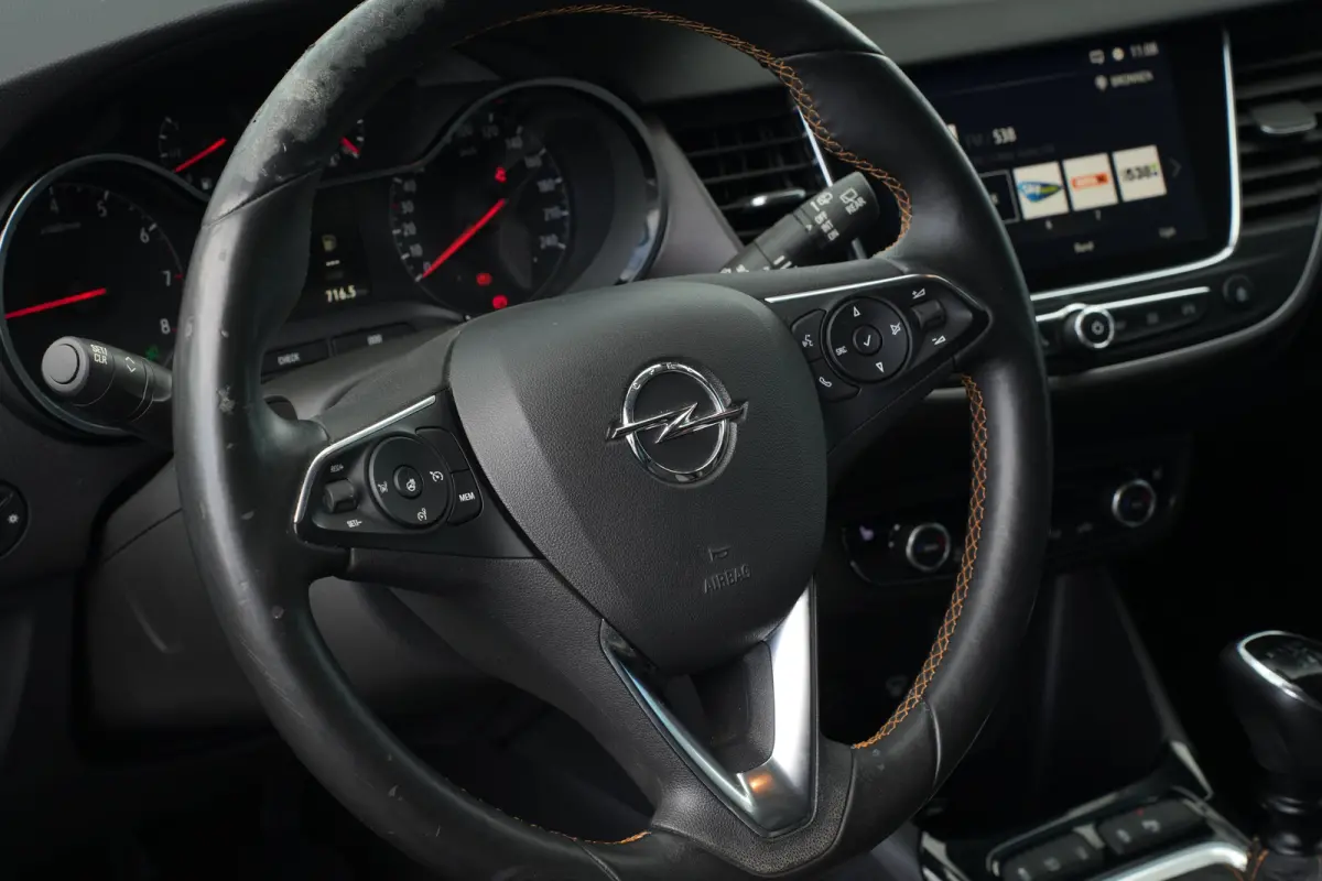 1.2 Turbo 130pk Ultimate | Carplay | Head-Up | Stuur & Stoelverwarming | Parkeerhulp V+A