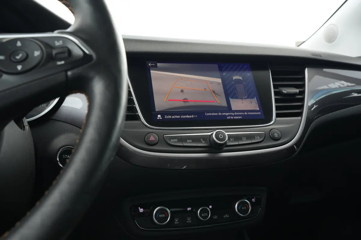 1.2 Turbo 130pk Ultimate | Carplay | Head-Up | Stuur & Stoelverwarming | Parkeerhulp V+A