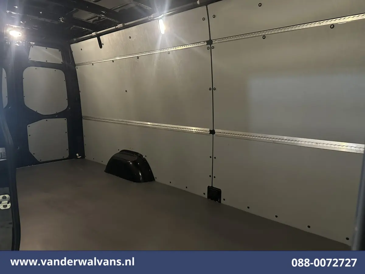 319 CDI 191pk 3.0L V6 L3H2 Euro6 Airco | Camera | Navigatie | Chauffeursstoel | Apple Carplay Cruisecontrol, Android Auto, Stoelverwarming, 270gr Achterdeuren, Bijrijdersbank