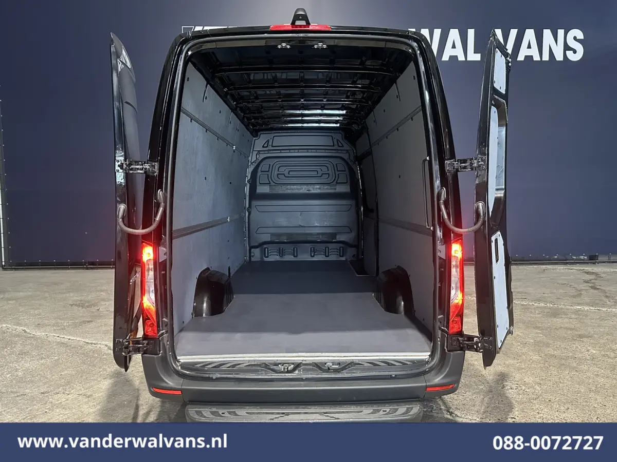 319 CDI 191pk 3.0L V6 L3H2 Euro6 Airco | Camera | Navigatie | Chauffeursstoel | Apple Carplay Cruisecontrol, Android Auto, Stoelverwarming, 270gr Achterdeuren, Bijrijdersbank