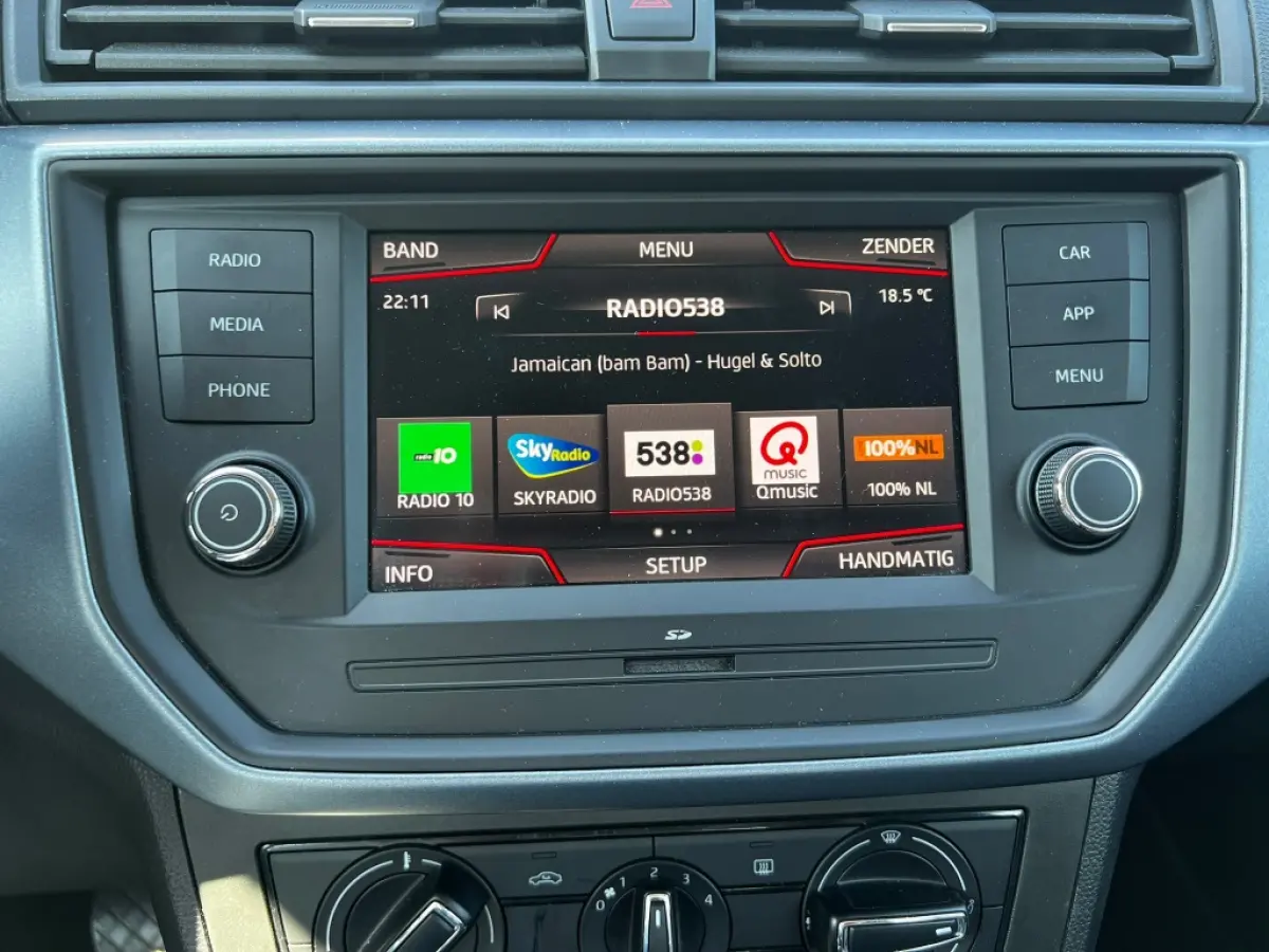 1.0TSI 115pk Style | LED | Cruise | Trekhaak | Carplay