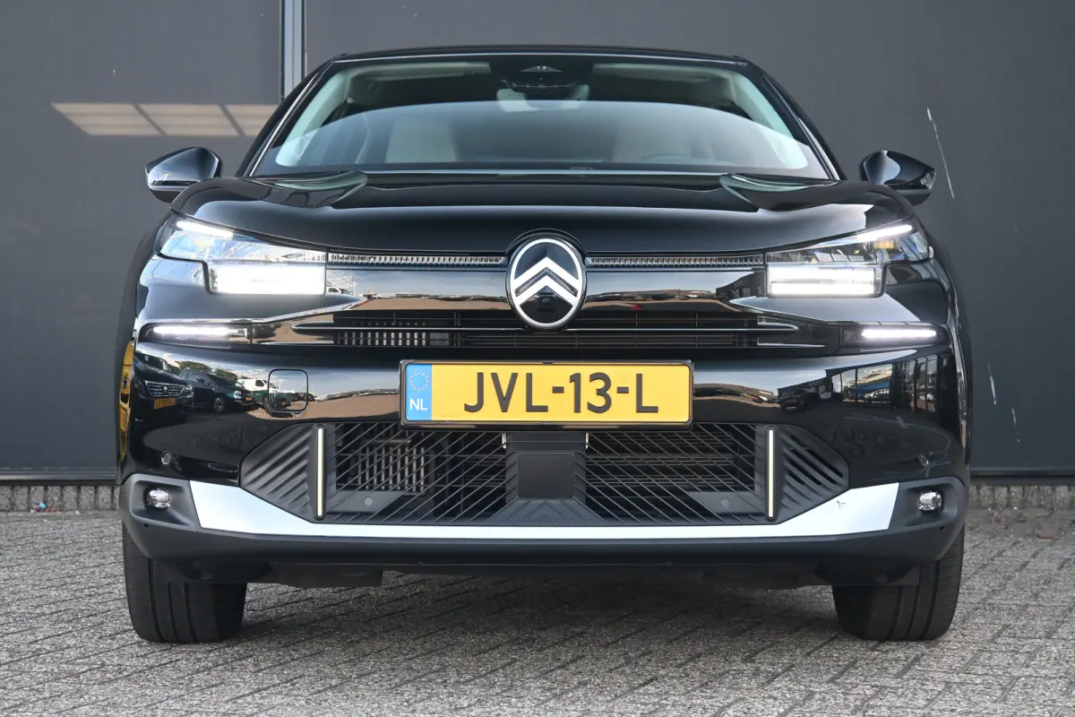 1.2 Hybrid 145pk Max tot 8 Jaar Garantie! | Navigatie | Comfortstoelen | Stoel/Stuurverwarming | Achteruitrijcamera | Draadloos Apple Carplay & Android Auto | !!