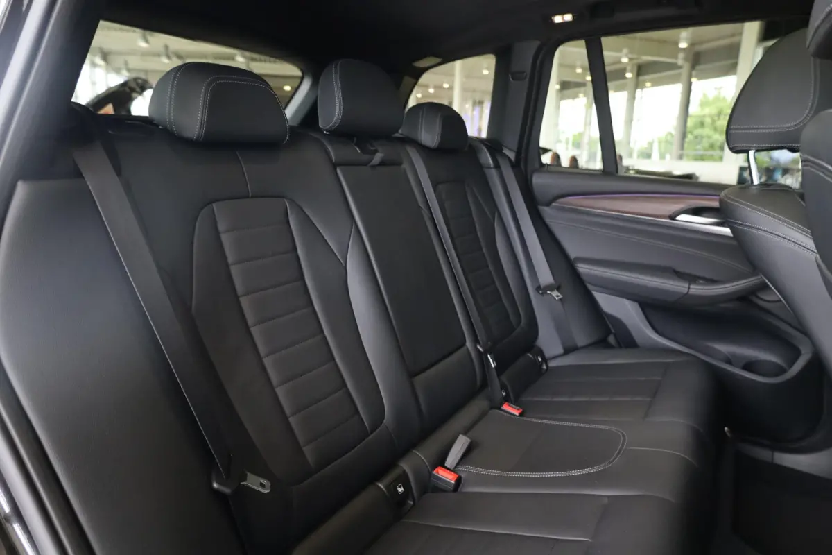 xDrive30i High Executive | Panorama-dak | Trekhaak | Adaptief onderstel | Cruise Control Adaptief | Harman Kardon | Head-up display