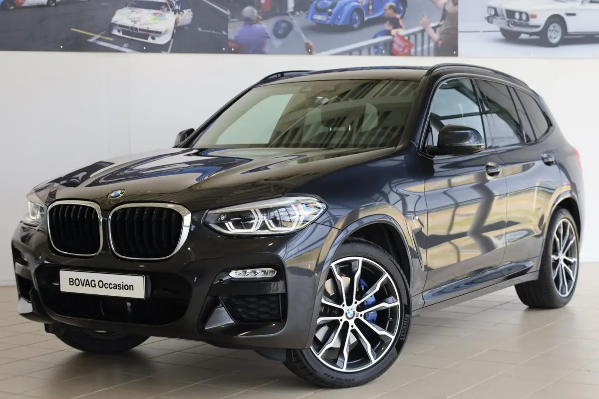 xDrive30i High Executive | Panorama-dak | Trekhaak | Adaptief onderstel | Cruise Control Adaptief | Harman Kardon | Head-up display