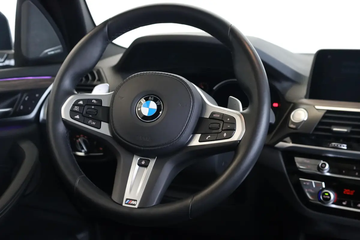 xDrive30i High Executive | Panorama-dak | Trekhaak | Adaptief onderstel | Cruise Control Adaptief | Harman Kardon | Head-up display