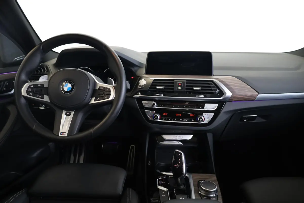 xDrive30i High Executive | Panorama-dak | Trekhaak | Adaptief onderstel | Cruise Control Adaptief | Harman Kardon | Head-up display
