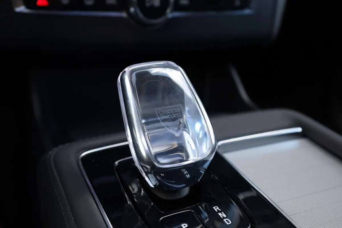 2.0 T8 Plug-in hybrid AWD Ultra Bright |Pano |Massage |Nappa Leder |Luchtvering