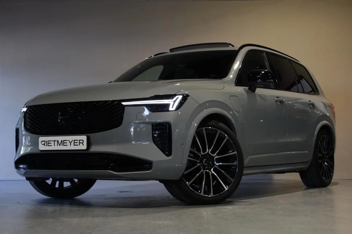 2.0 T8 Plug-in hybrid AWD Ultra Bright |Pano |Massage |Nappa Leder |Luchtvering