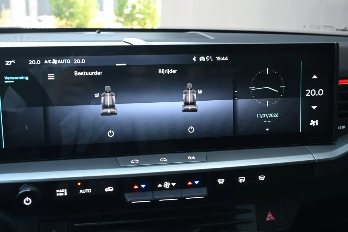 1.2 Turbo Hybrid GS | Navigatie | Stoel/Stuurverwarming | Achteruitrijcamera | HUD | Apple Carplay & Android Auto | !!