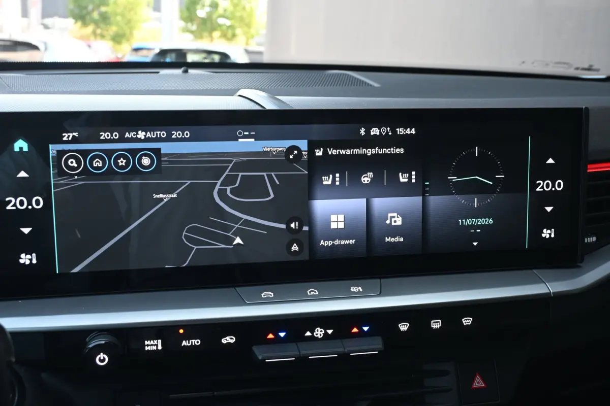 1.2 Turbo Hybrid GS | Navigatie | Stoel/Stuurverwarming | Achteruitrijcamera | HUD | Apple Carplay & Android Auto | !!