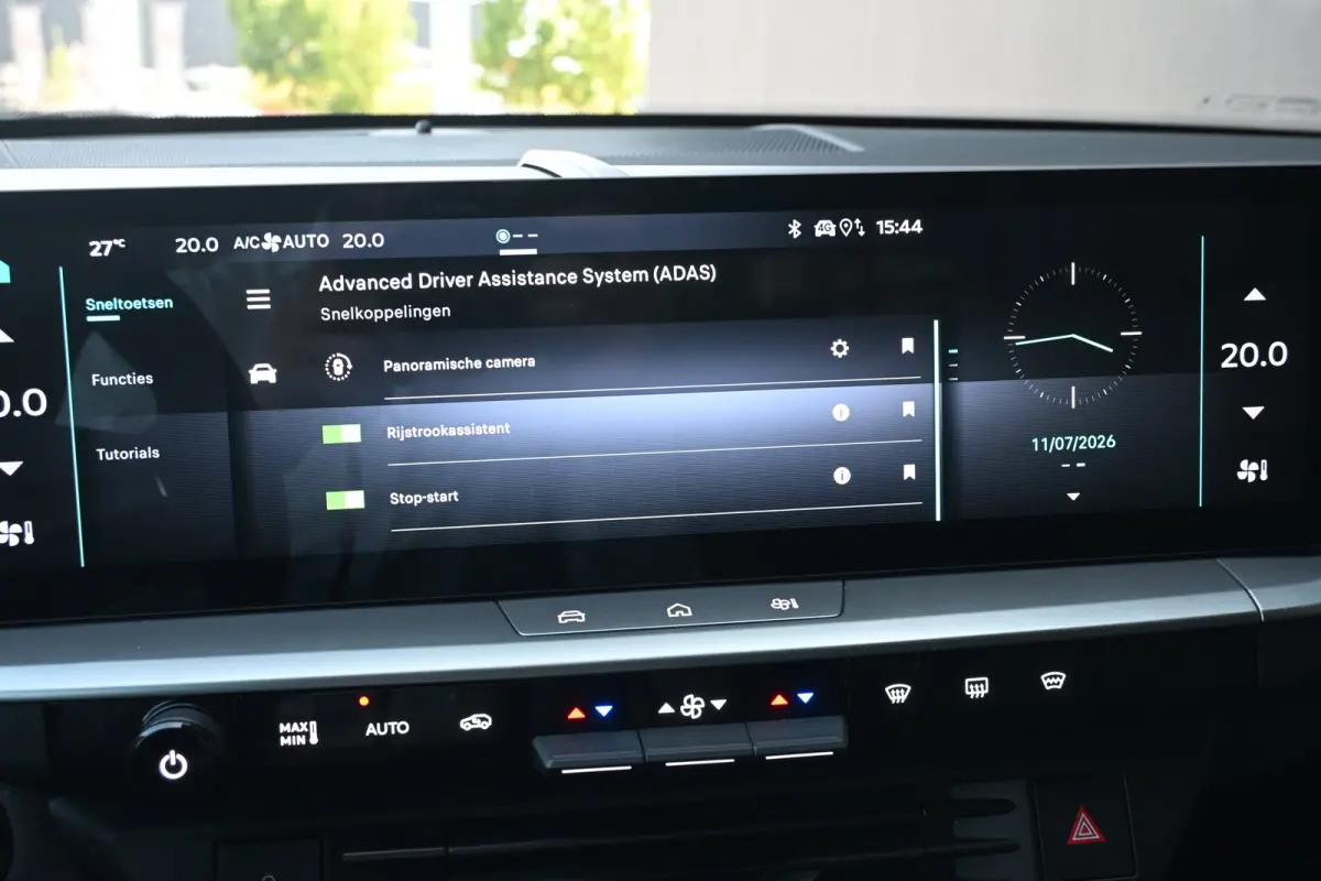 1.2 Turbo Hybrid GS | Navigatie | Stoel/Stuurverwarming | Achteruitrijcamera | HUD | Apple Carplay & Android Auto | !!
