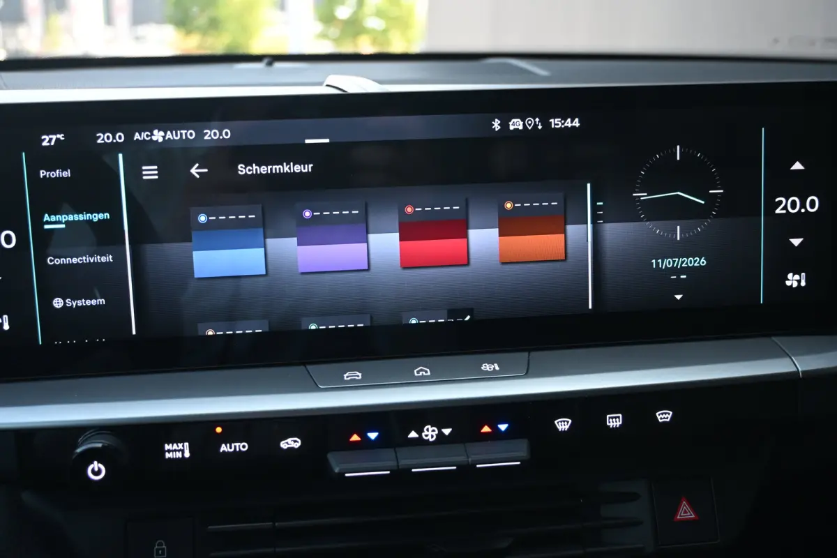 1.2 Turbo Hybrid GS | Navigatie | Stoel/Stuurverwarming | Achteruitrijcamera | HUD | Apple Carplay & Android Auto | !!