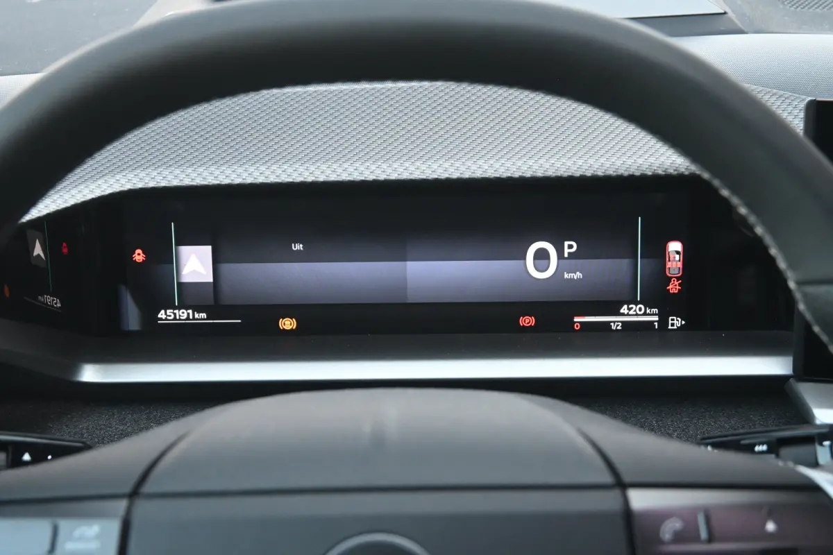 1.2 Turbo Hybrid GS | Navigatie | Stoel/Stuurverwarming | Achteruitrijcamera | HUD | Apple Carplay & Android Auto | !!