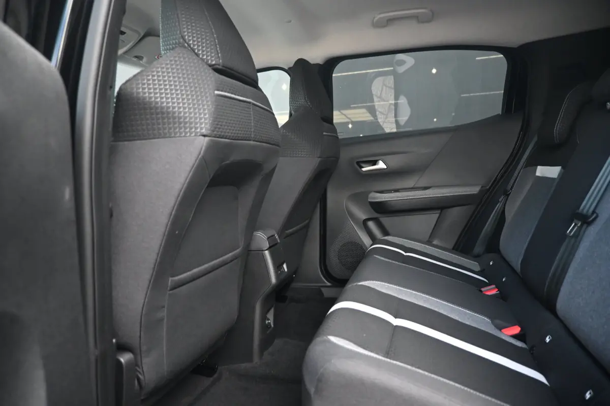 GS 44 kWh | Allseason | Navigatie | Stoel/Stuurverwarming | Achteruitrijcamera | Comfortstoelen | !!