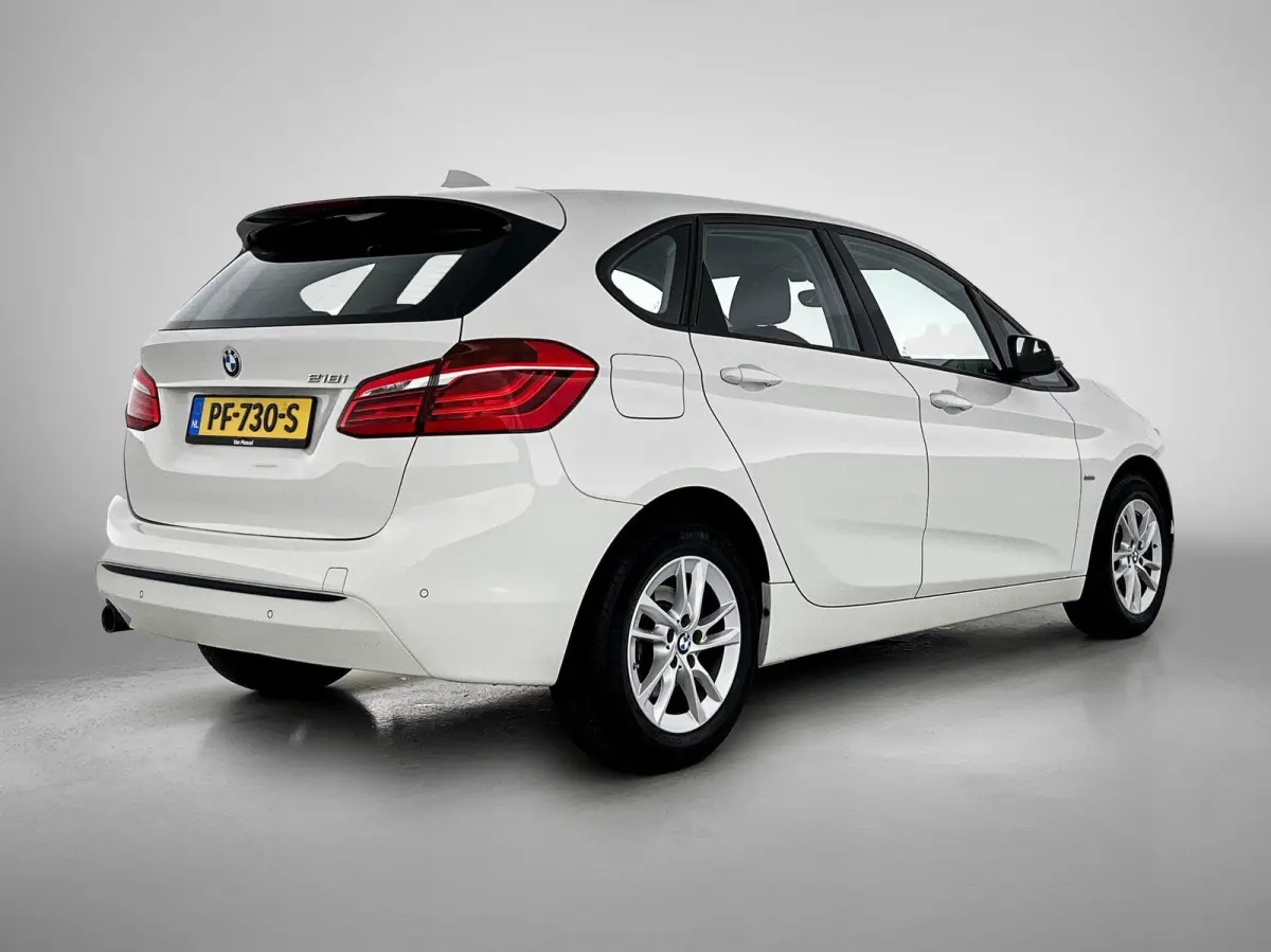 218i Executive