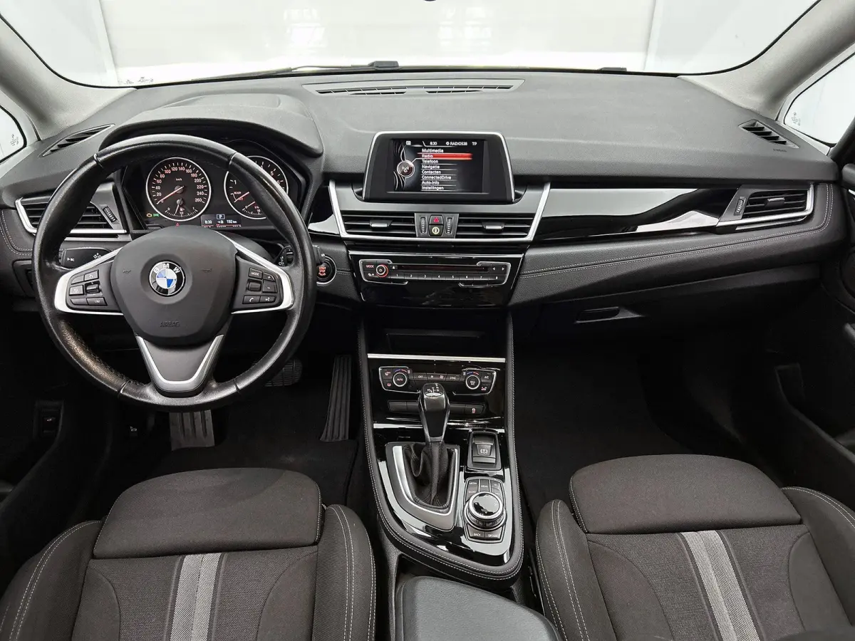 218i Executive