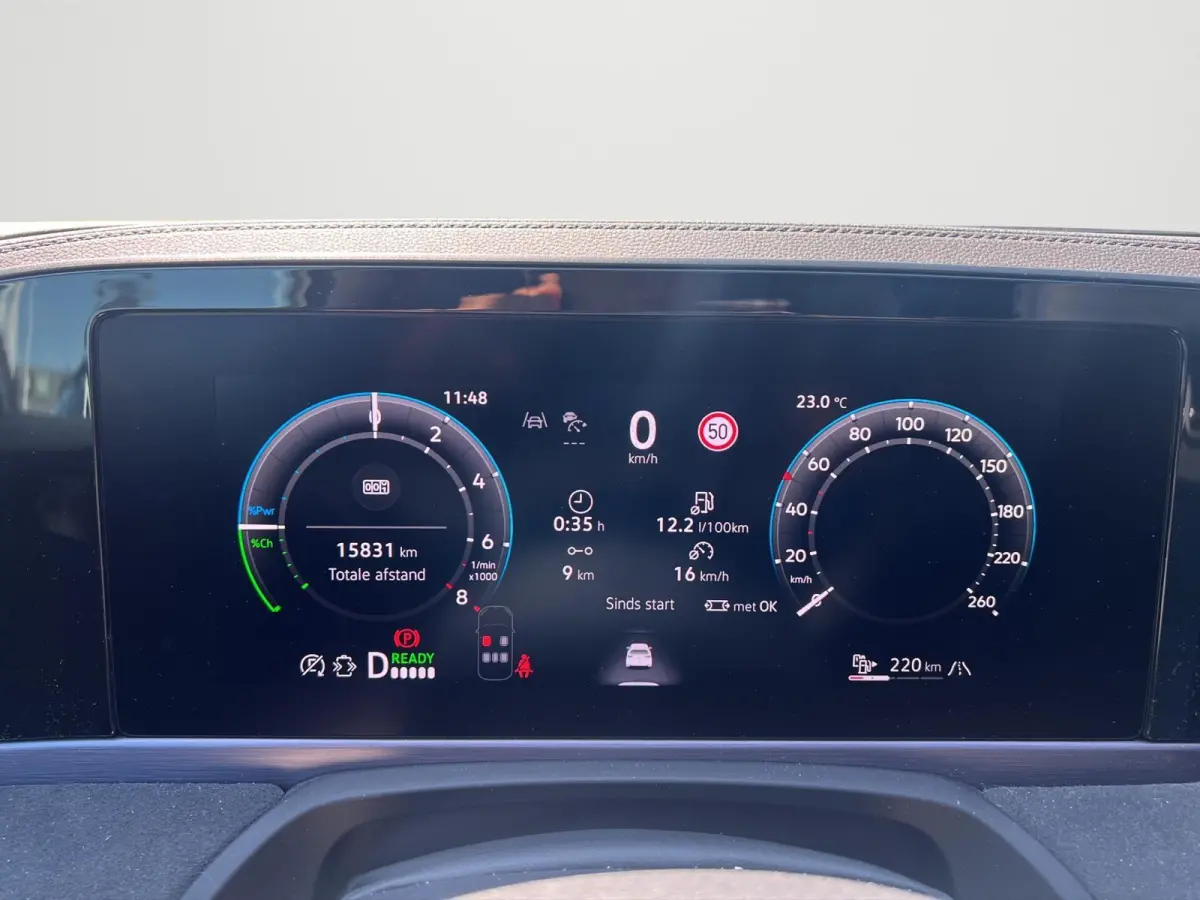1.5 eHybrid R-Line Business | 272Pk | Trekhaak | Pano | 5J garantie | Blackstyle Plus | Harman Kardon | Alcantara hemel |
