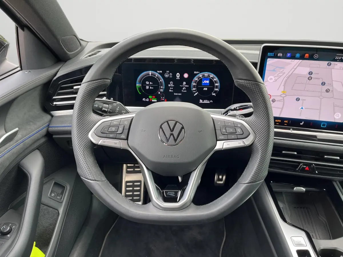 1.5 eHybrid R-Line Business | Trekhaak | 5J Garantie | Winterpakket | IQ.Drive | 272Pk | 98% |