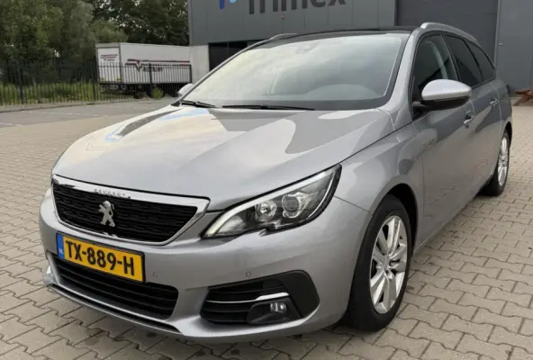 1.2 Allure 2018 | Panoramadak | CarPlay !