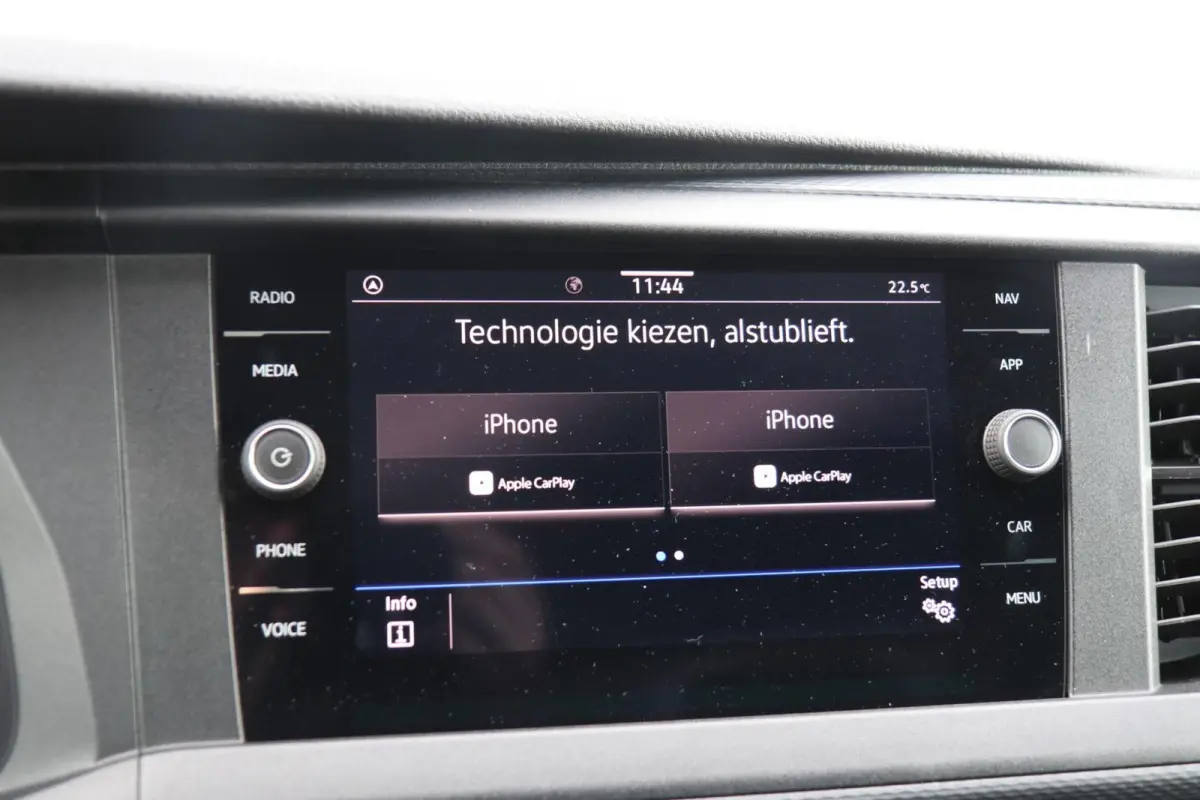 2.0 TDI 150pk DSG L1H1 28 | Navigatie | App Connect | Trekhaak | Parkeersensoren Achter | DAB+