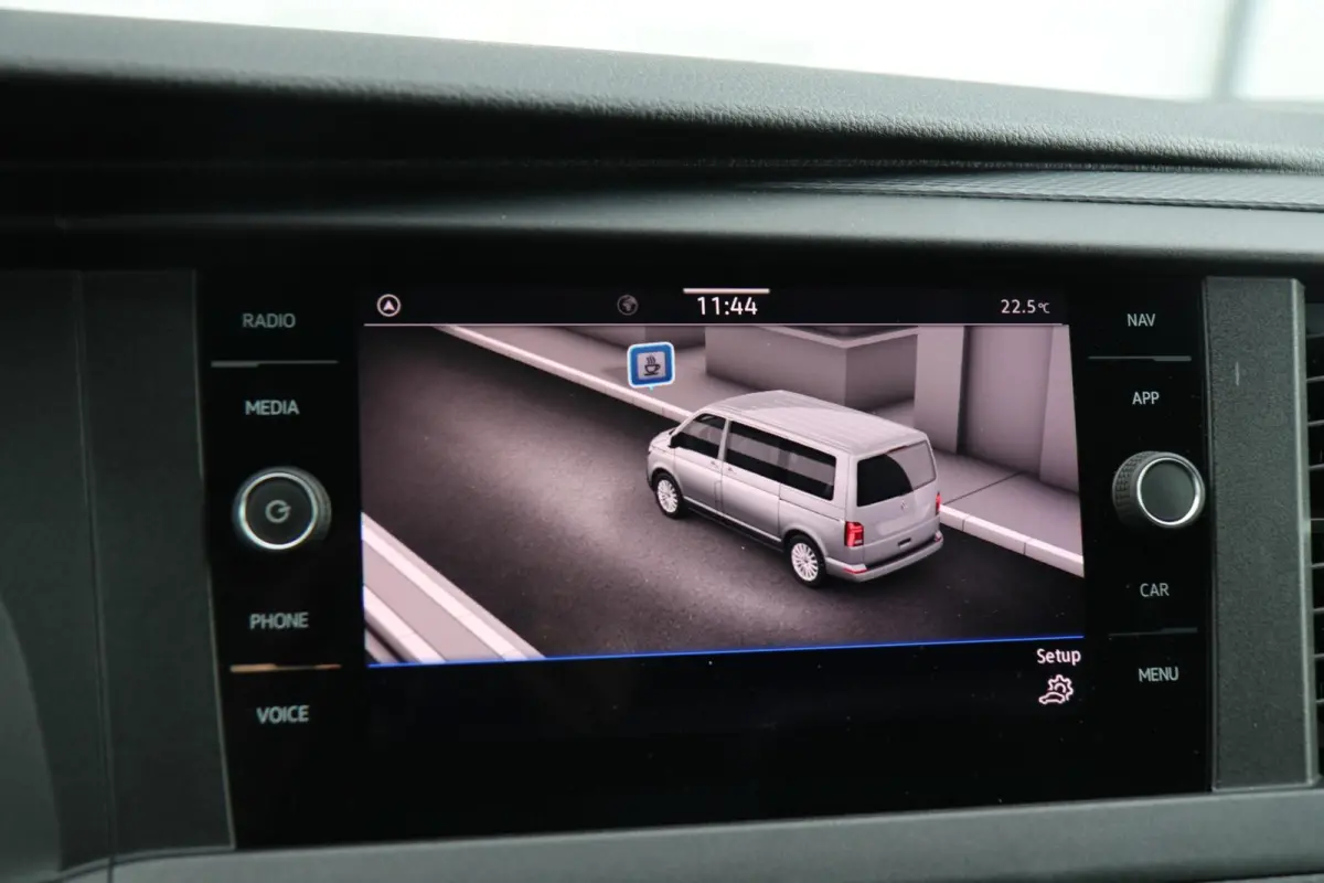 2.0 TDI 150pk DSG L1H1 28 | Navigatie | App Connect | Trekhaak | Parkeersensoren Achter | DAB+
