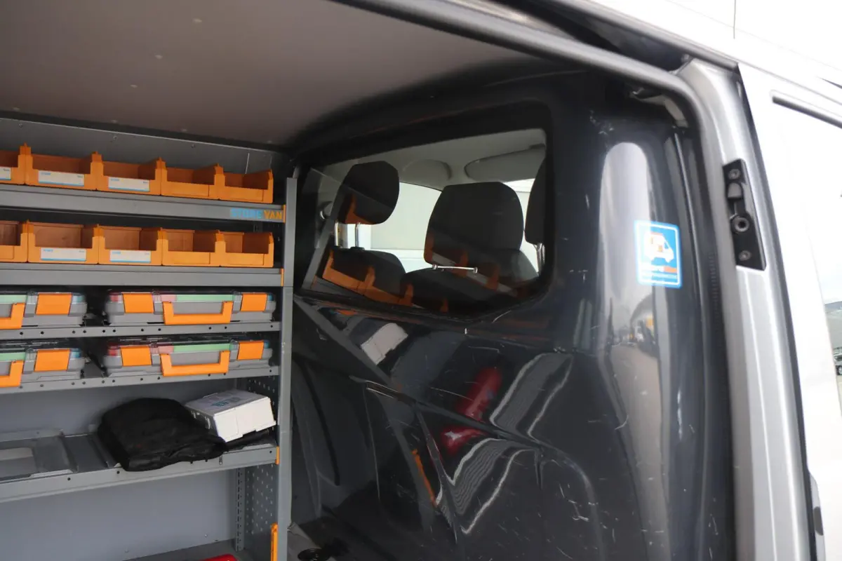 2.0 TDI 150pk DSG L1H1 28 | Navigatie | App Connect | Trekhaak | Parkeersensoren Achter | DAB+