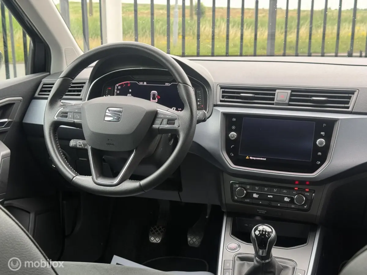 1.0 TSI Business | Leer | Camera | ACC | Virtual